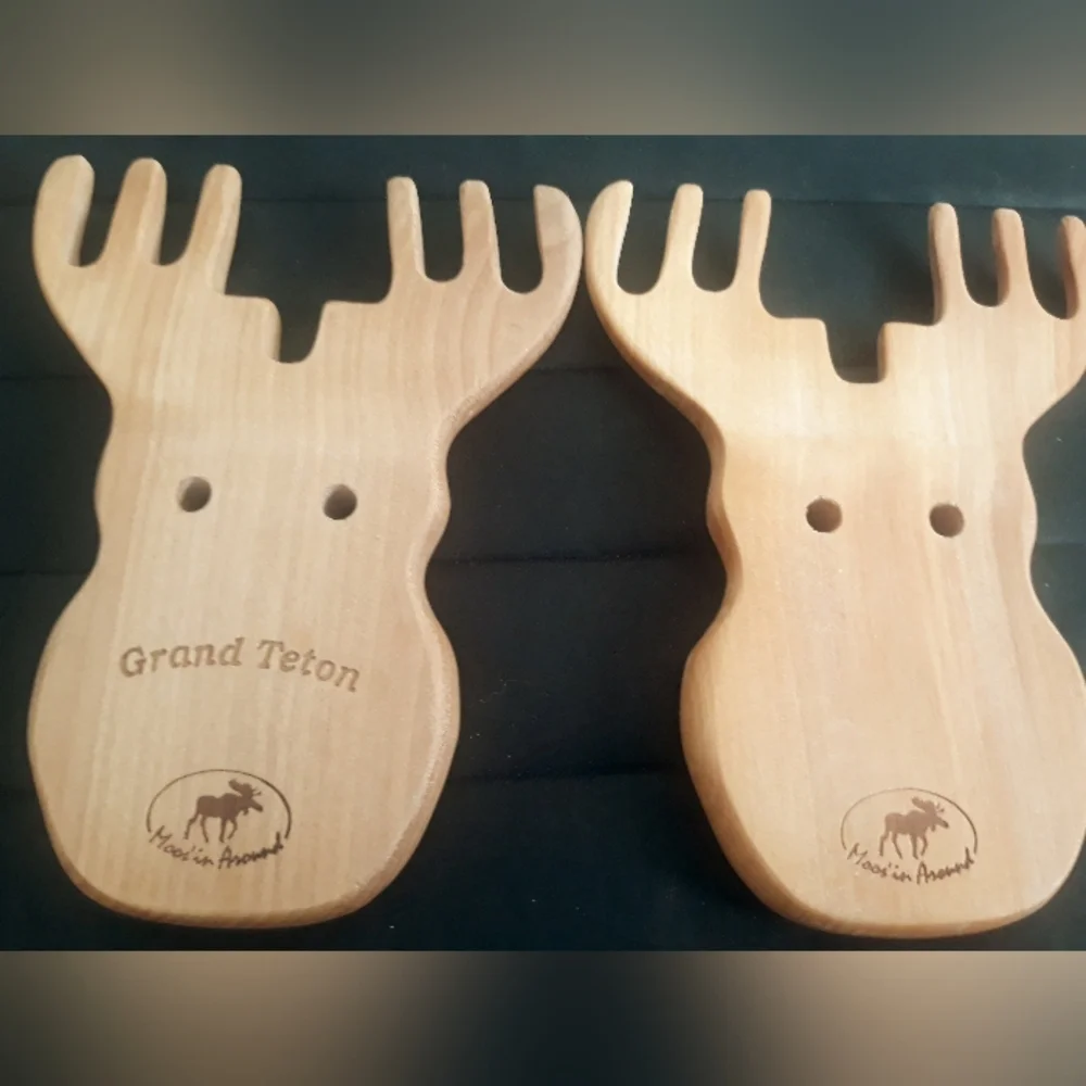 Rock Creek Trading Company Wood Moose Salad & Pasta Servers
